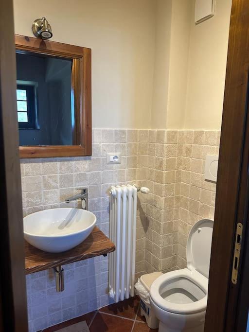 Cozy Home In Countryside Asciano Siena -Renovated! Εξωτερικό φωτογραφία