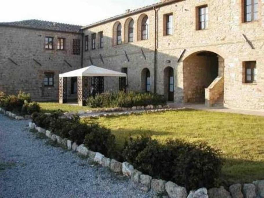 Cozy Home In Countryside Asciano Siena -Renovated! Εξωτερικό φωτογραφία